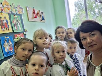 /Files/images/doshklniy_pdrozdl/0-02-05-797cb7457c5a02c3b4603c8ca6641ec22e499c1d9eb1f92d4bbe2a72327b5bdf_250768b722b03a37.jpg